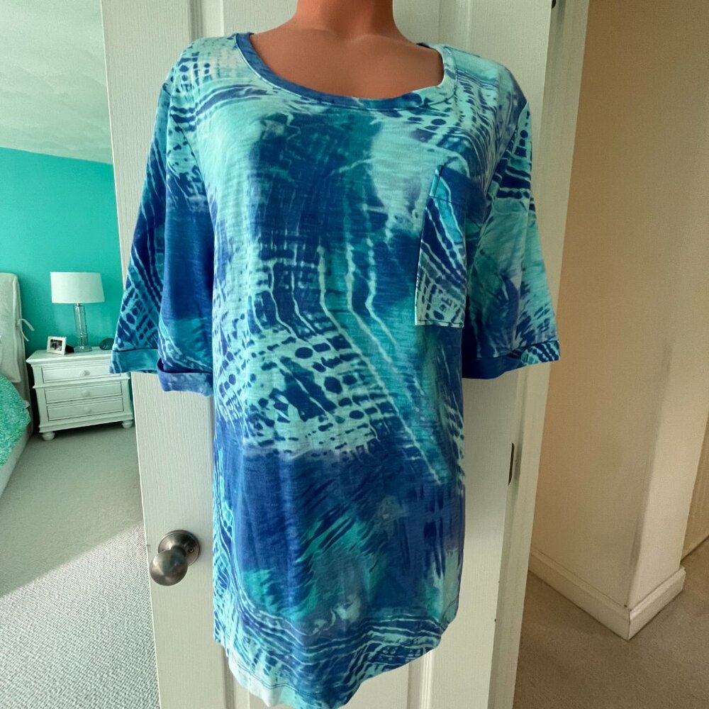 CHICOS TIE DYE SLUB TEE SHIRT SIZE 4 NEW WITH TAGS AMPARO BLUE